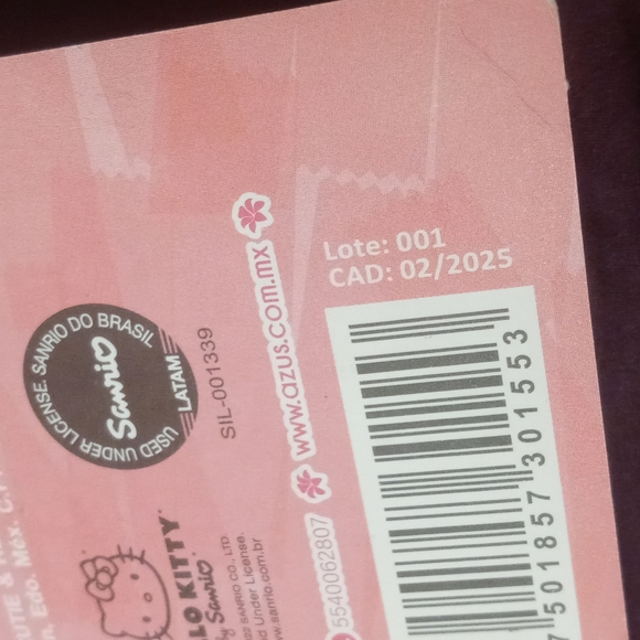 Hello Kitty Lip Gloss & Lip Balm Bundle - Picture 5 of 8